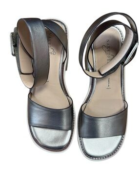 Naked Feet Iconoclast Heeled Sandals Size 8
